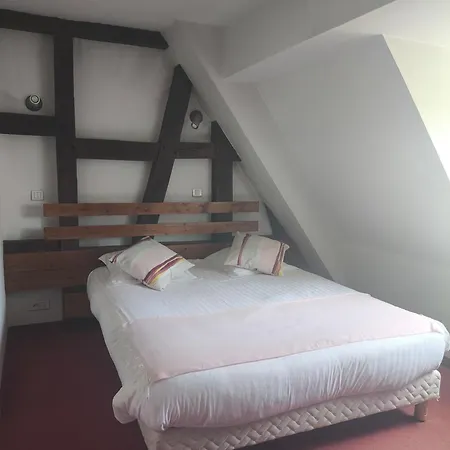 Restaurant Il Portico De Notre Dame ホテル 3*
